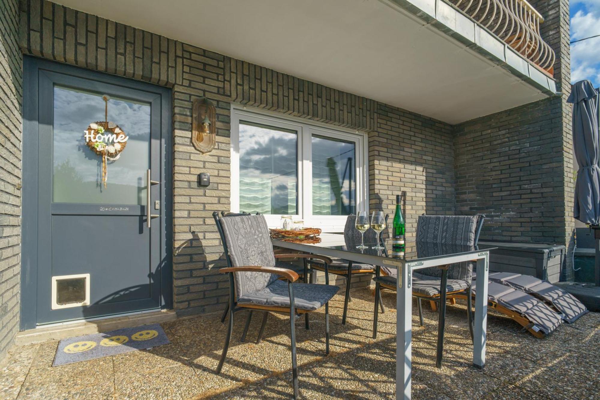 Ferienwohnung Auf Sarret Bullay Buitenkant foto